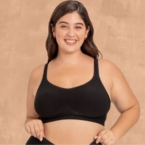 Truekind || NWT || Daily Comfort Wirefree Shaper Bra